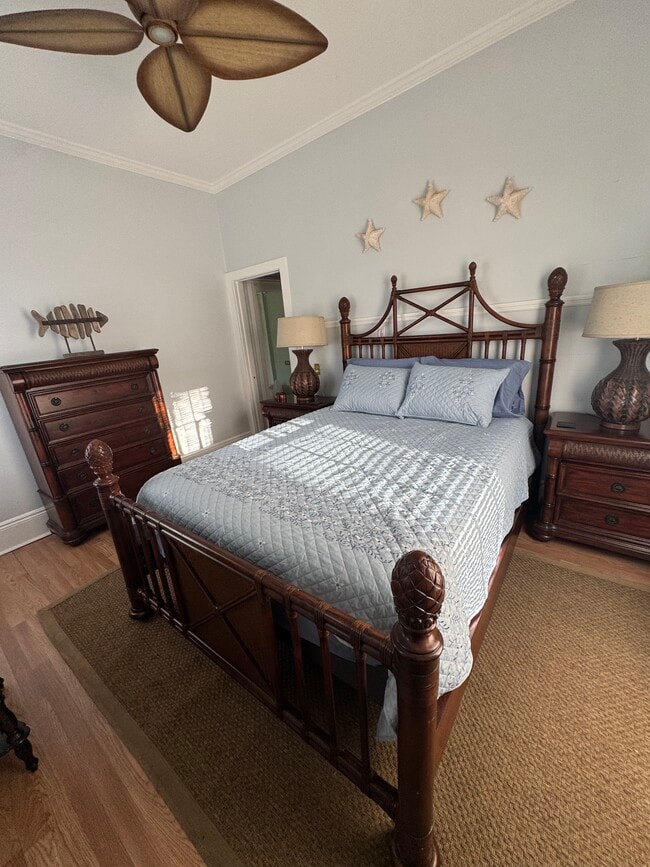 Photo - 400 Simonton St