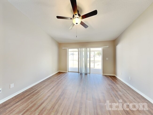 Photo - 11119 Bramblebrush St