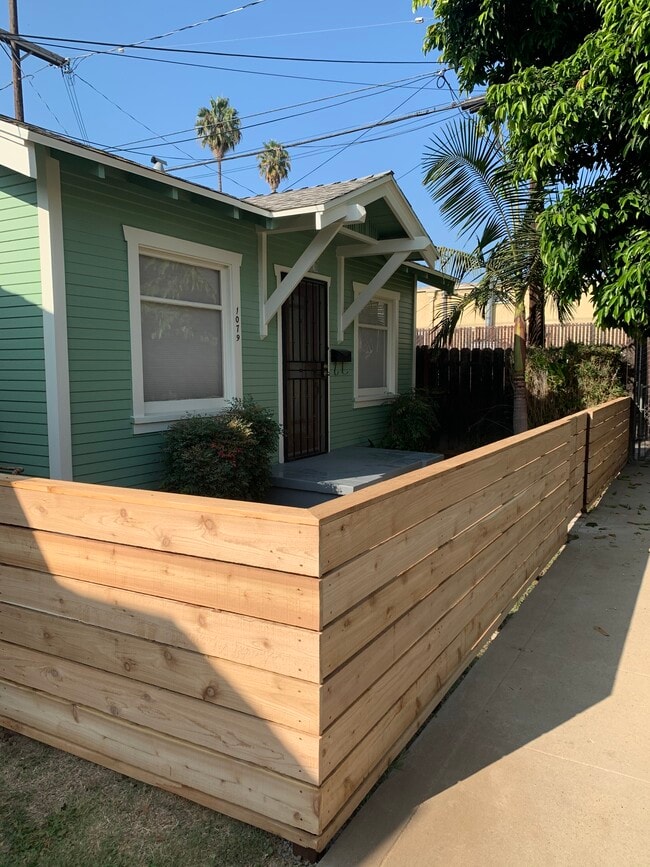 Front - 1079 Coronado Ave Rental