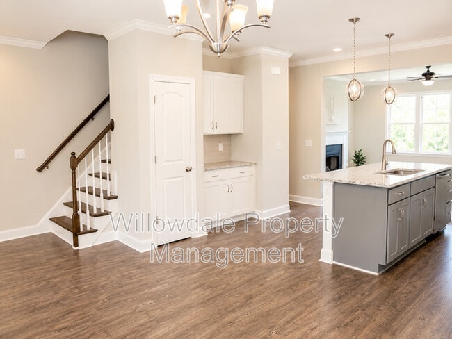 Photo - 904 Laurel Gate Dr