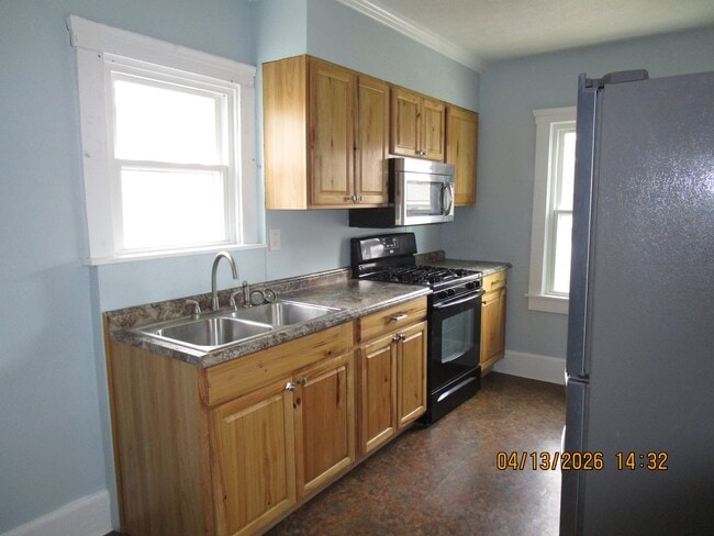 Photo - 539 Gridley Ave