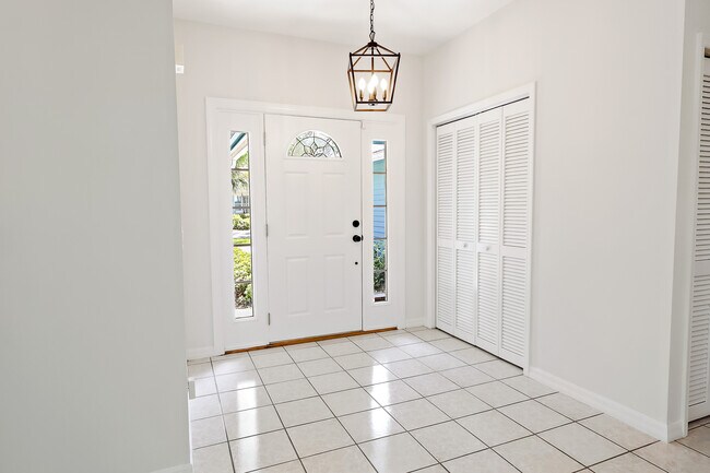 Photo - 410 Arrowhead Trail