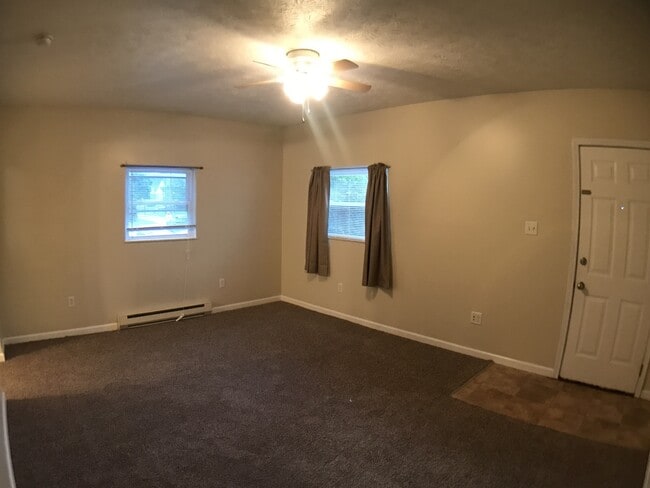 Photo - 132 Penn St Unit 136-1