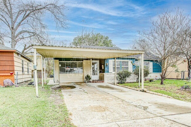 Building Photo - 9317 Cathedral Dr Rental