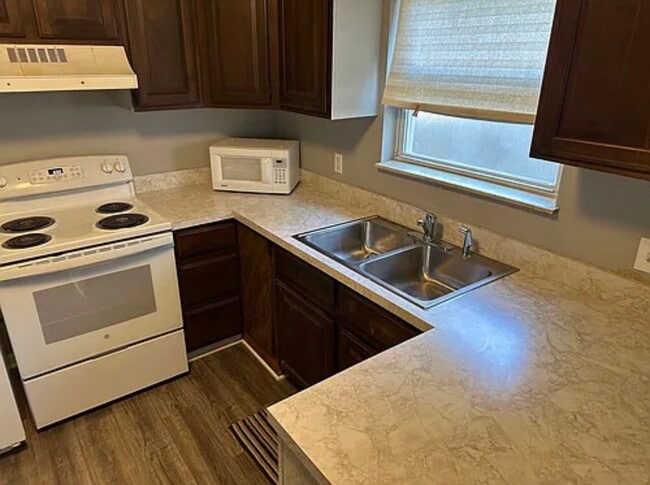 Photo - 4476 3rd St Unit A