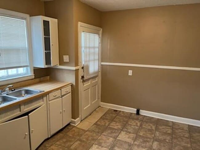 Photo - Under Repair