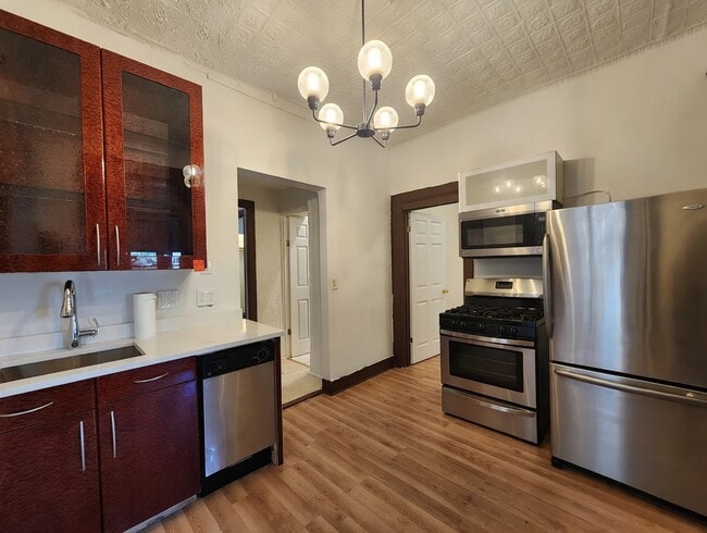 Building Photo - 1619 S Loomis St Unit # 01F