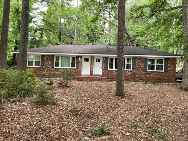 Photo - 390 Westside Dr House Unit B