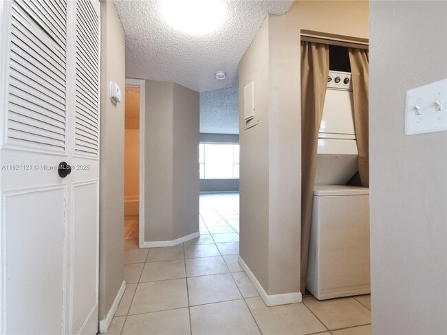 Photo - 10179 Twin Lakes Dr Unit 23-K