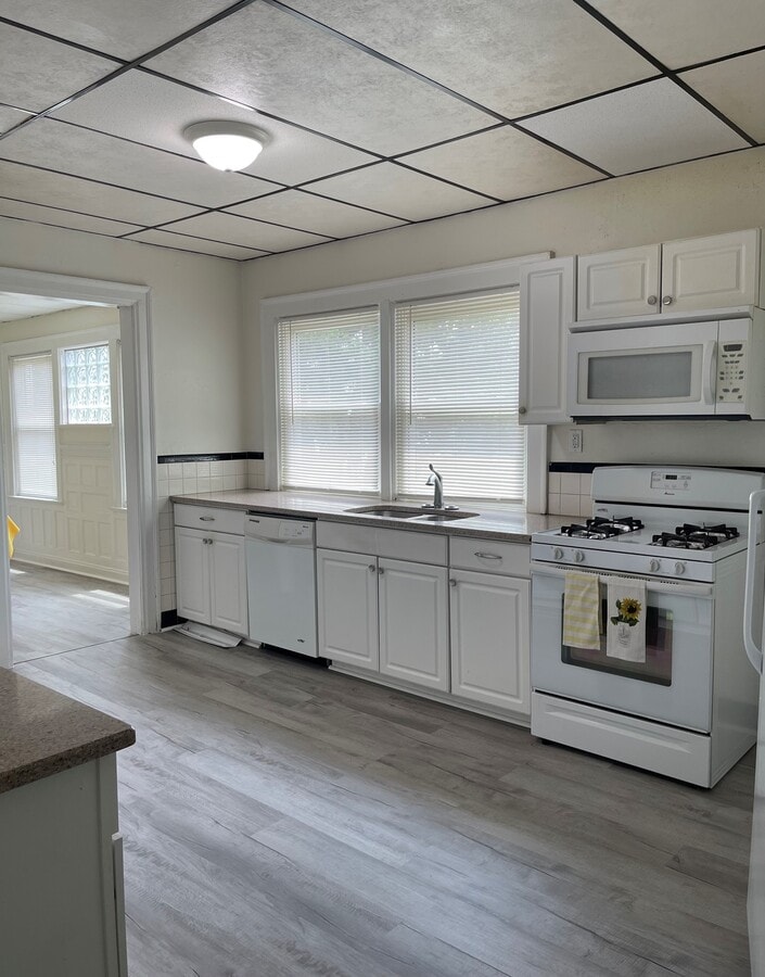 Photo - 1072 Ellicott St Unit 2