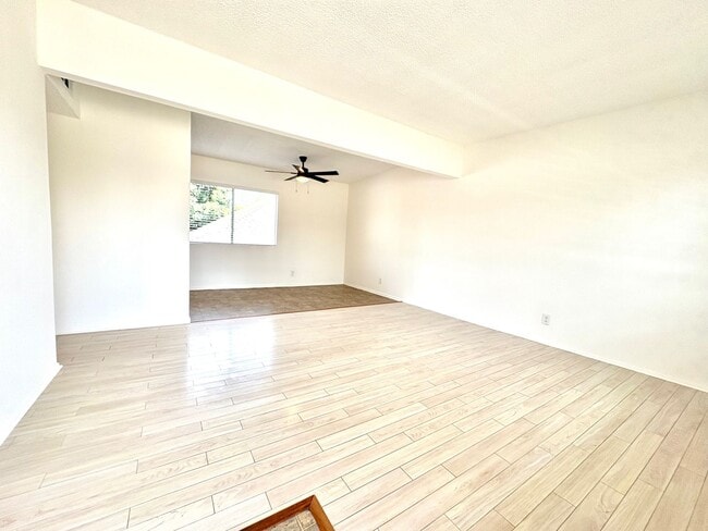 Photo - 203 E 53rd St Unit #3