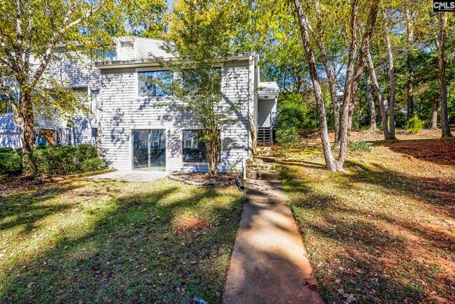 Building Photo - 251 Shoreline Dr