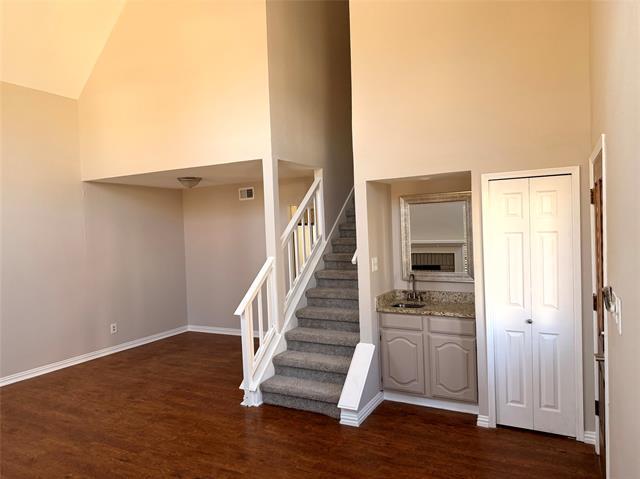 Photo - 1000 Lamesa Ct