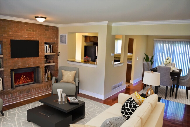 R.O.C. - Spacious Living Area