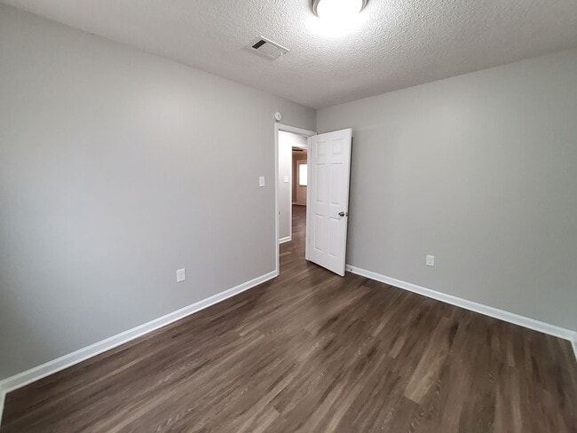 Photo - 5950 Beauvoir Dr