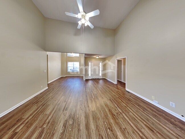 Photo - 204 Springbrook Blvd