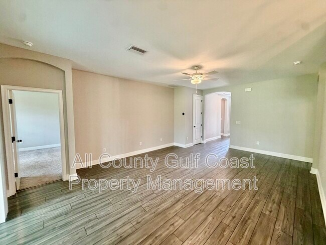 Photo - 8132 Tea Olive Ter