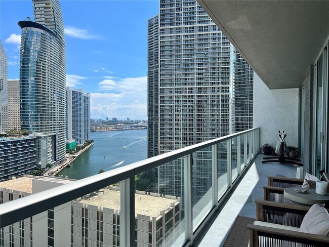 Photo - 55 SE 6th St Condo Unit 2305