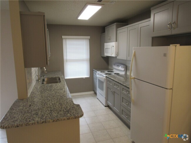 Building Photo - 2503 Bermuda Dr Rental