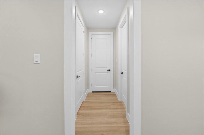 Photo - 2610 Piemonte Ave