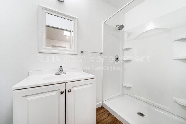Photo - 420 N Batavia St Unit 422