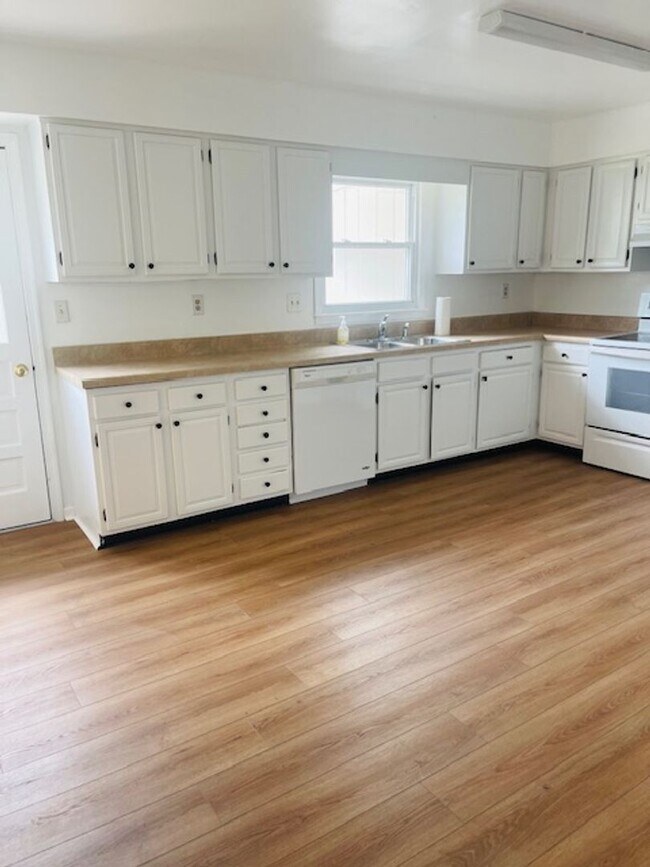 Photo - VIRGINIA BEACH - OCEANFRONT FOR RENT!