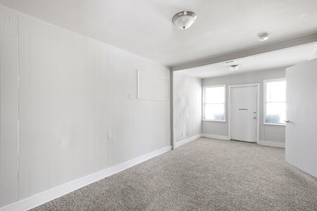 Photo - 4922 Alvin St