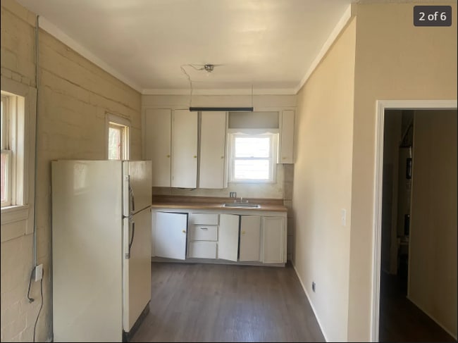 Building Photo - 2314 38th St Rental