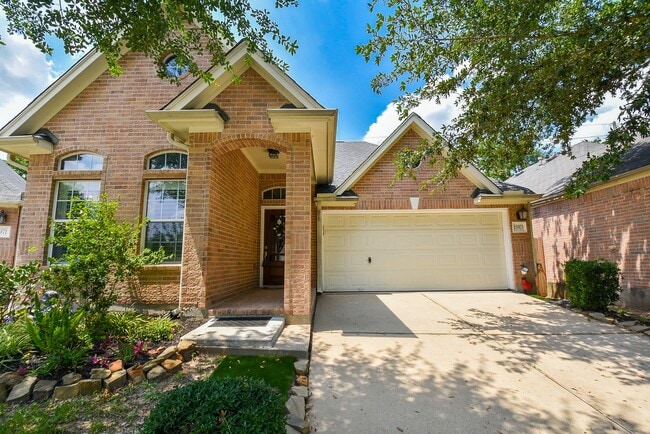 Building Photo - 15975 Cottage Ivy Cir