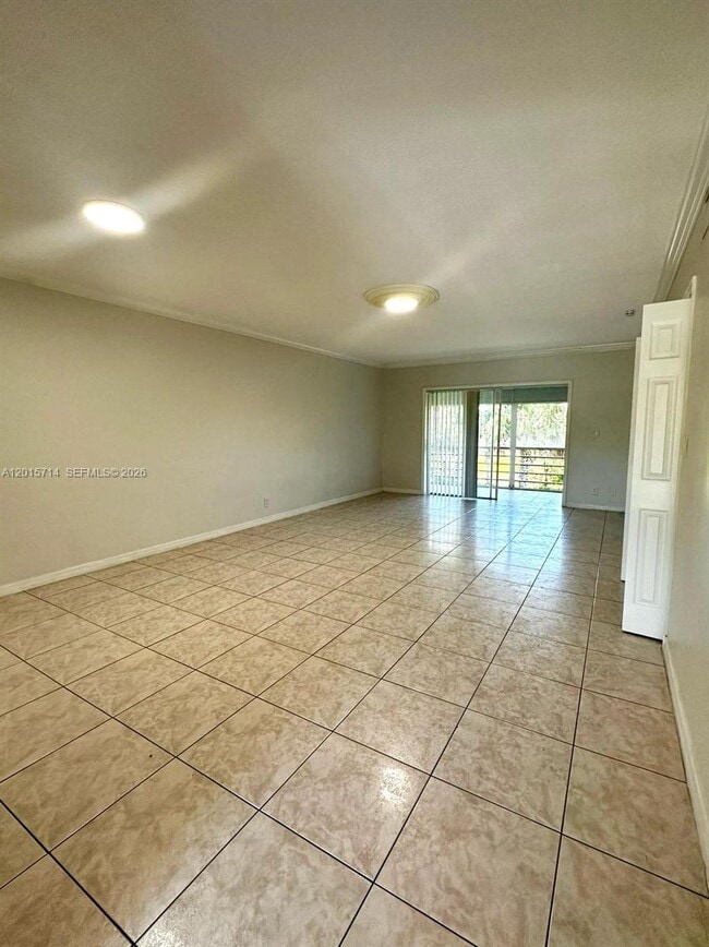 Photo - 4291 NW 9th Ave Unidad 202