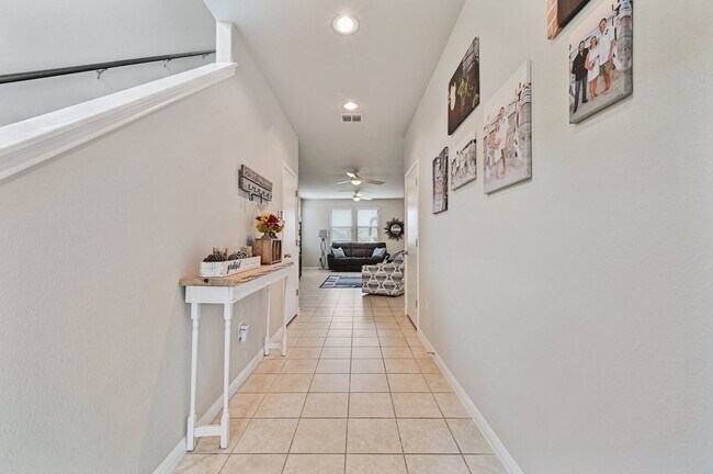 Photo - 4 Bedroom Home in Shadow Creek Available for Mid-July Move-In