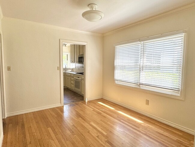 Photo - 548 W 4th Ave Unit 548 W 4th Ave