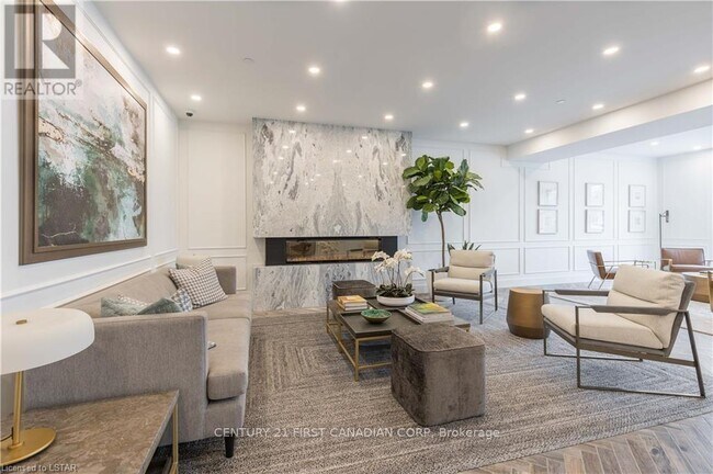 Photo - 480 Callaway Rd Unité 107