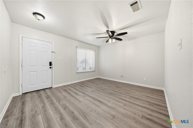 Photo - 5304 Oster Dr