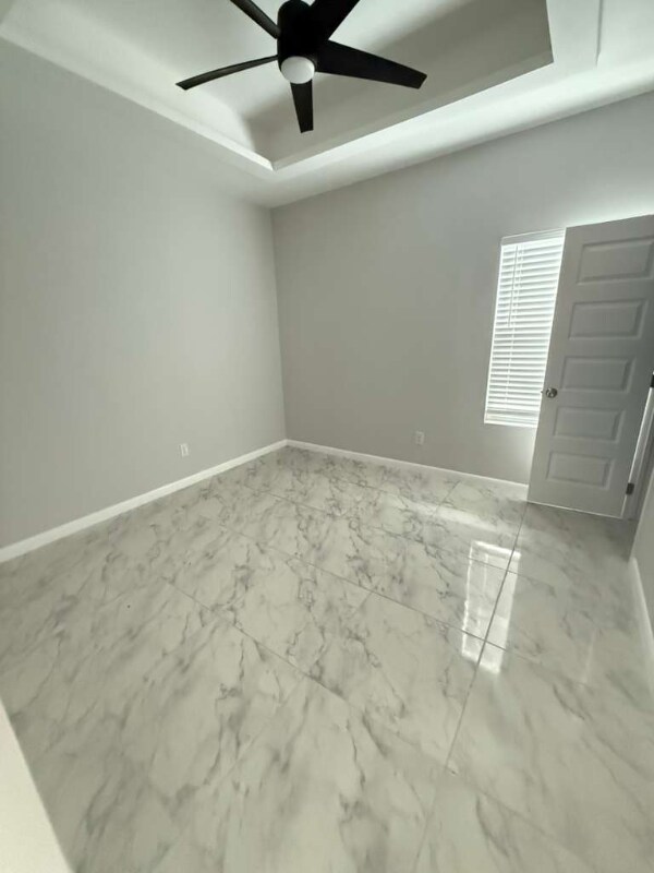 Photo - 5808 Northwestern Ave Unit 3