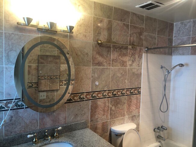 Photo - 339 N Colorado Plz Unit 3