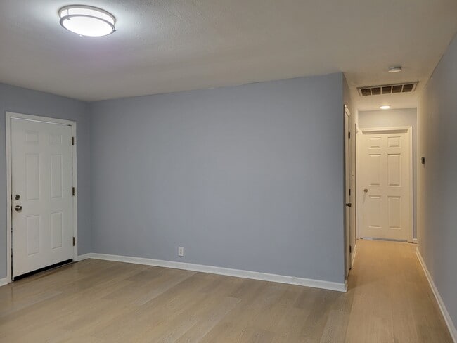 Photo - 7404 E 34th Plz