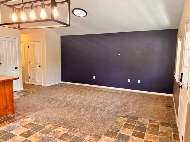 Photo - Spacious 3-bedroom, 2 bath in Lolo, MT!!