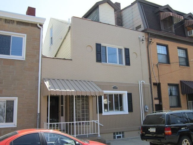 Photo - Huge Luxury South Side Home w/ Stainless K...