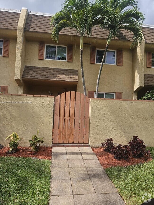 Building Photo - 7175 Nova Dr Rental