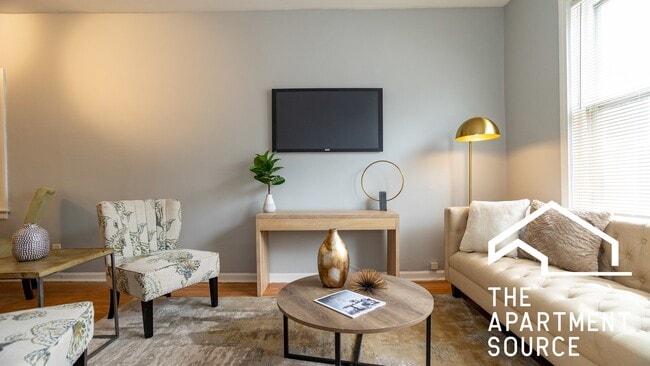 Photo - 3729 N Clifton Ave Unit F2