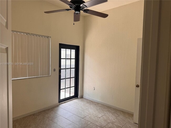 Photo - 2851 Riverside Dr Unit 203-N