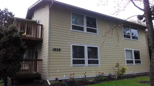 Photo - 1530 Franklin St Unidad 3