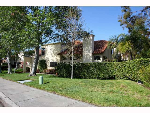 Building Photo - Sunstream townhome with garage in Carmel V...
