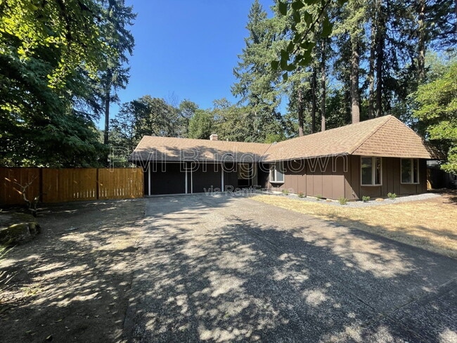 Building Photo - 5133 SW Timbergrove St Rental