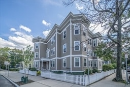 Photo - 1586 Cambridge St Apartamentos Unidad 2