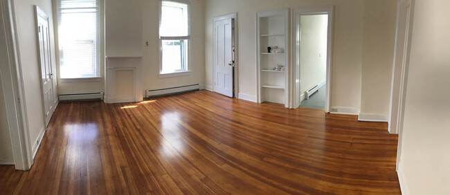 Photo - 12 Grand St Townhome