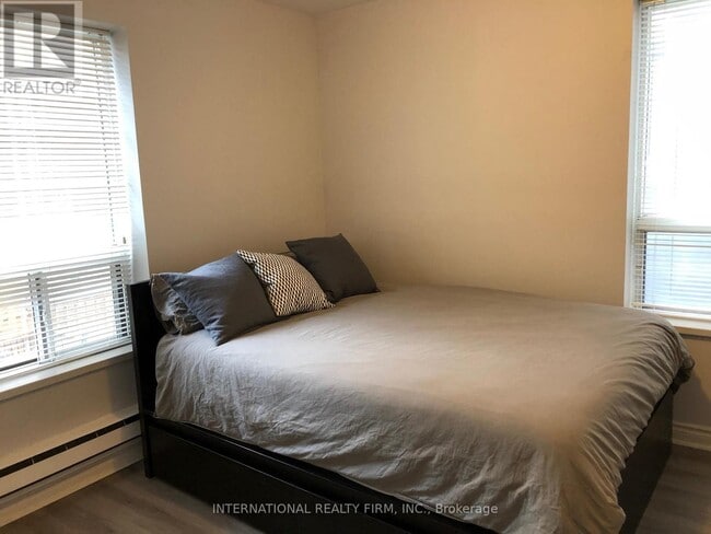 Photo - 274 George St Unit 2B