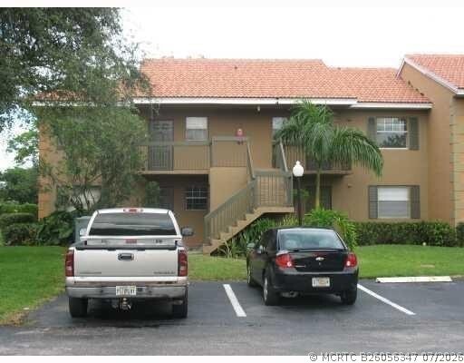 Building Photo - 729 NW 103rd Terrace Unit 201