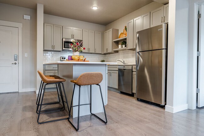 Lofts at 5 Points
